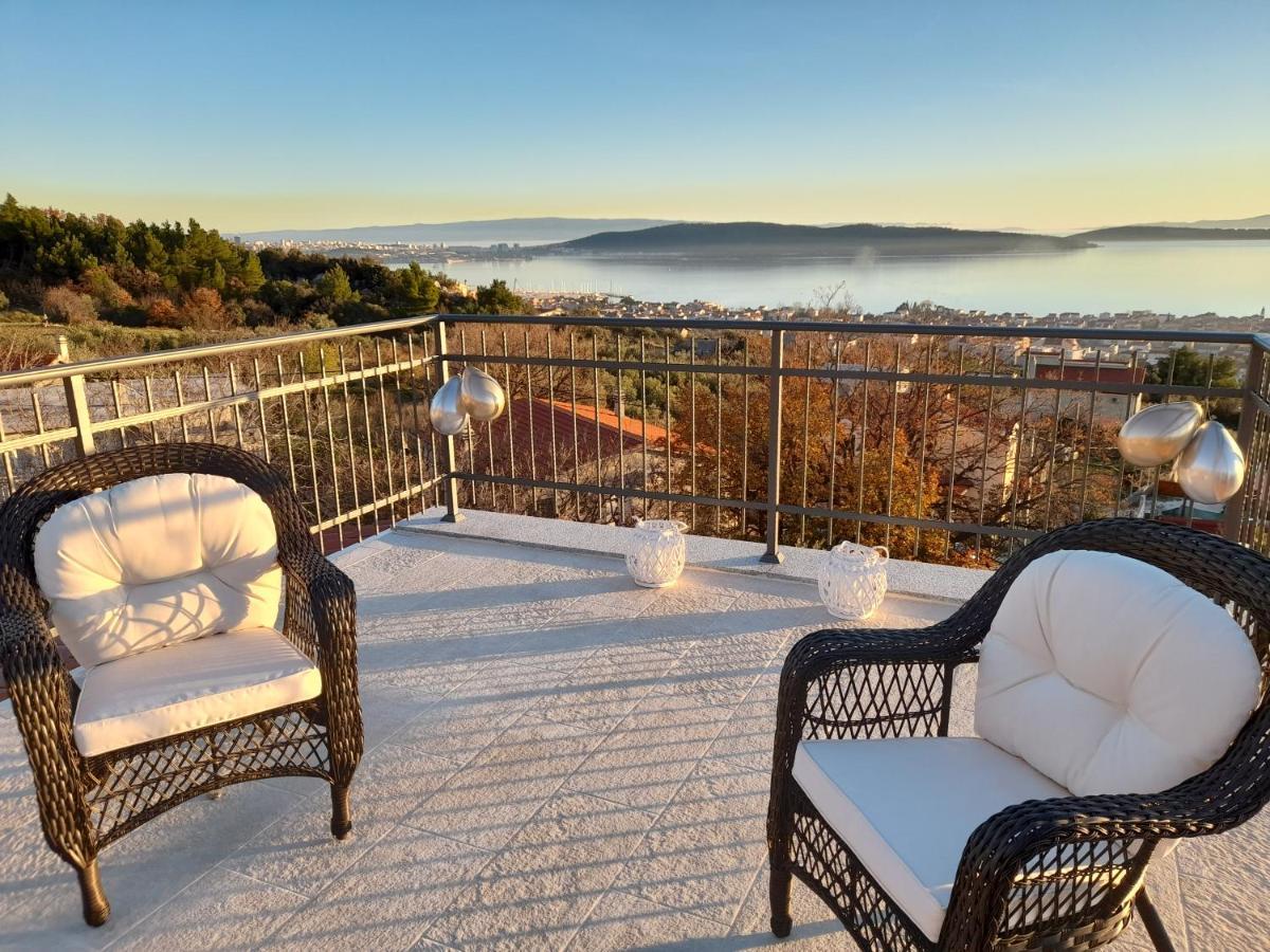 The View Split. Highlight With Roof-Top-Terrace And Pool Kastela Exterior photo